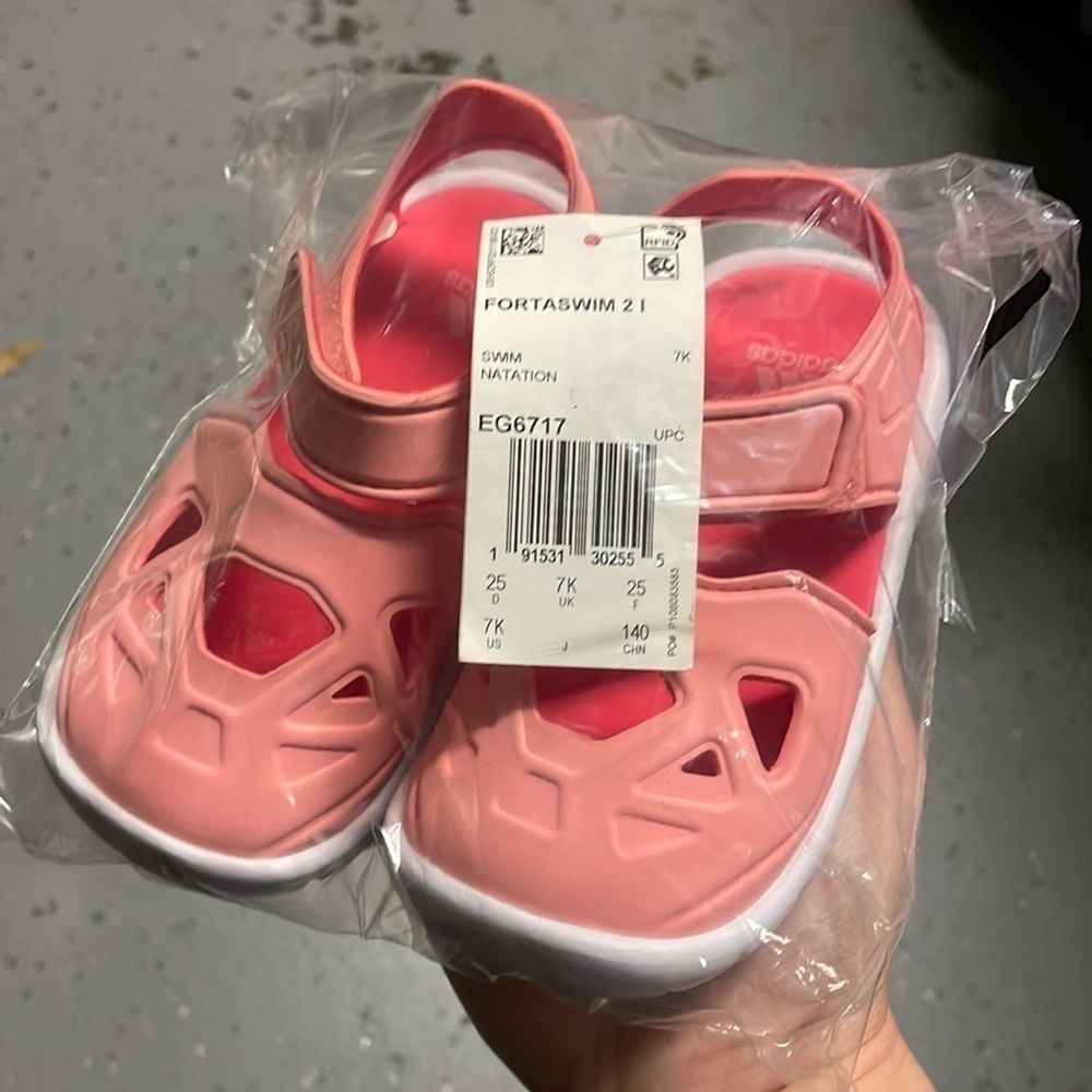 NWT Adidas FortaSwim 2 Swim Sandals Pink EG6717